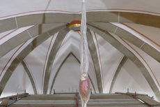 Malerarbeiten in der Stadtpfarrkirche (Foto: Karl-Franz Thiede)